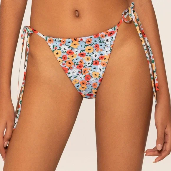 AGUA by A. Bendita Set - Sabina La Fania Bikini Top & Ipanema La Fania Bottoms - Picture 13 of 16